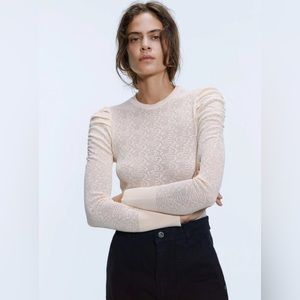 NEW WITHOUT ATAG ZARA SWEATER